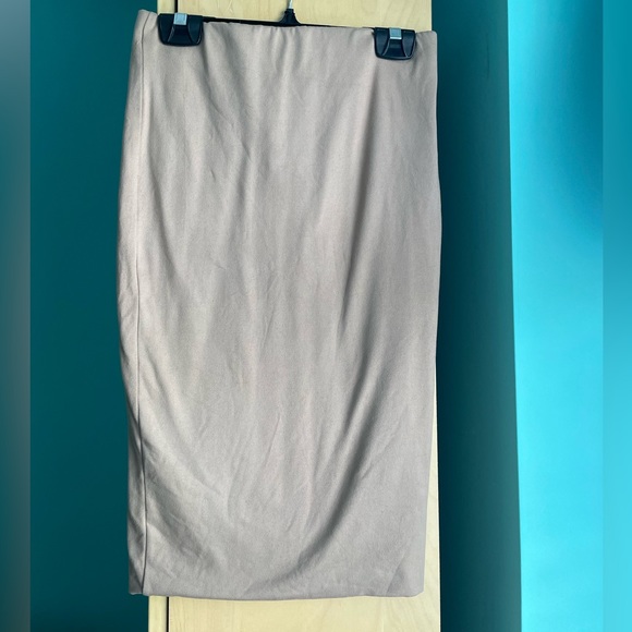 Beige Pencil Skirt - Picture 3 of 3